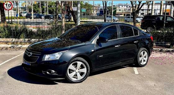 CHEVROLET CRUZE 1.8 LTZ 16V FLEX 4P AUTOMÁTICO CHEVROLET CRUZE 1.8 LTZ 16V FLEX 4P AUTOMÁTICO